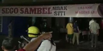 Warung Sego Sambel Mbak Siti di Pagerwojo Sidoarjo Terbakar