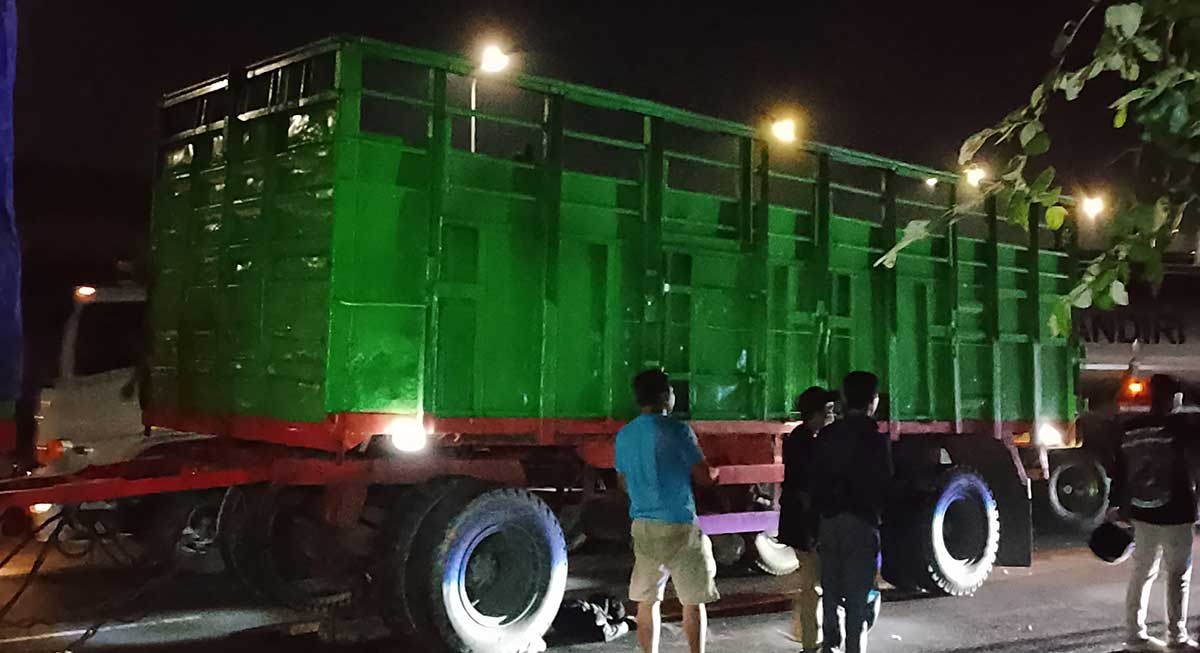 Korban kecelakaan di Sidoarjo.