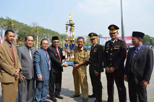 Desa Banyutengah Gresik Sabet Penghargaan Kartar Terbaik se-Jatim  