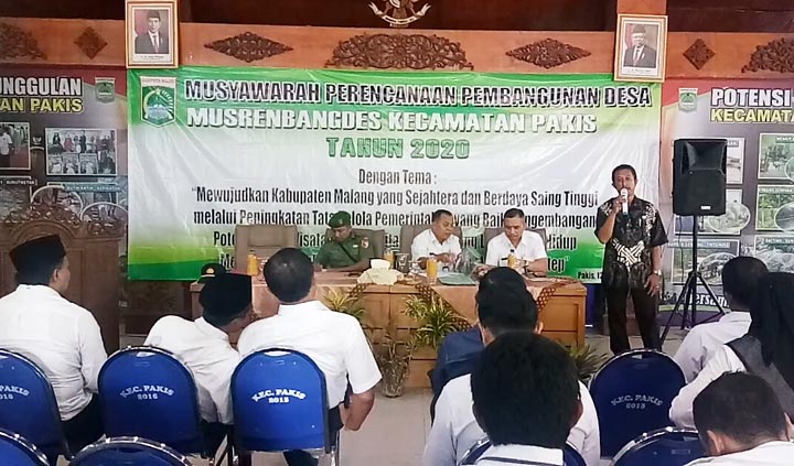 Suasana Musrenbangdes yang digelar di Kecamatan Pakis Kabupaten Malang, Rabu (12/2/20). 