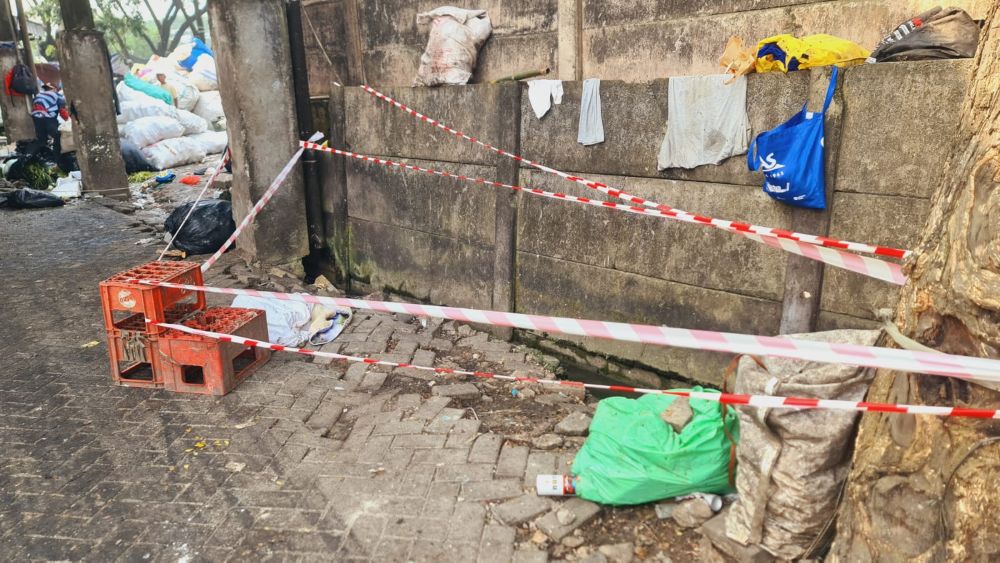 Lokasi penemuan jasad bayi di TPA Alas Malang Surabaya