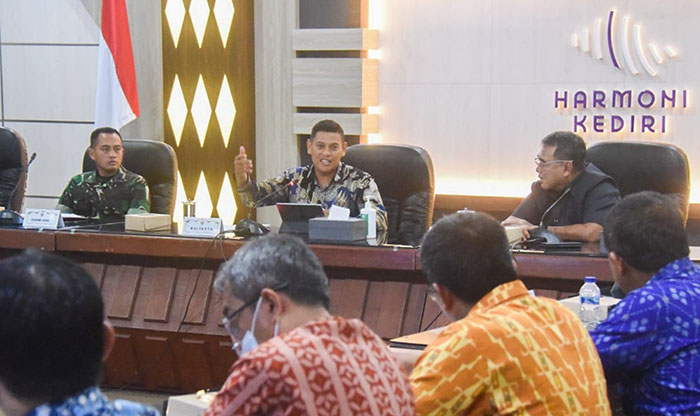 Permudah Layanan Ekonomi untuk Masyarakat, Pemkot Kediri Sediakan Siasat