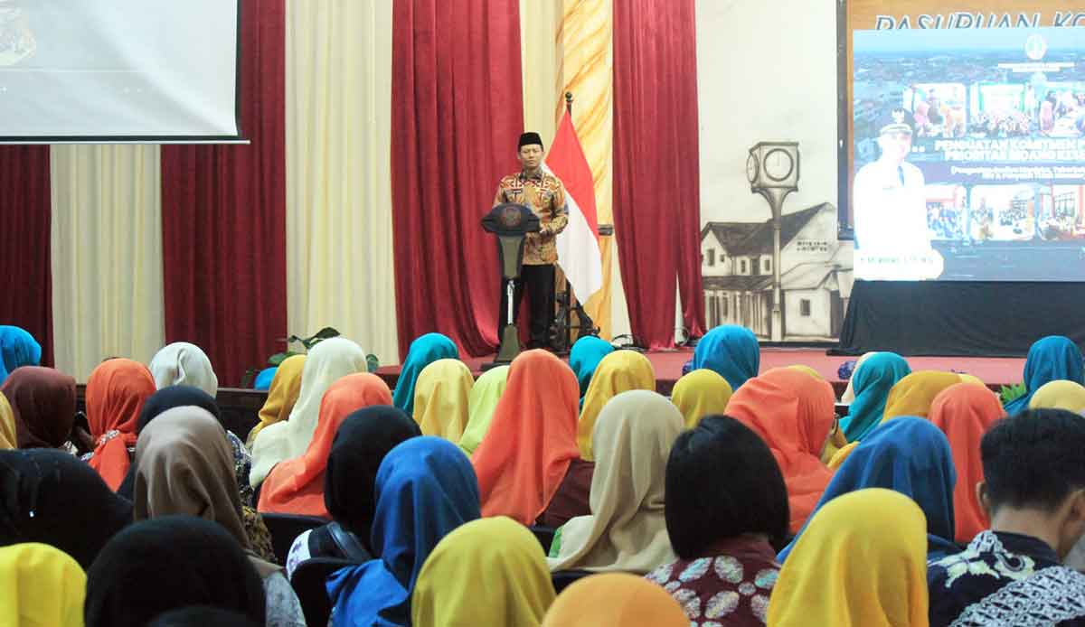 Wakil Wali Kota Pasuruan, M. Nawawi, saat memberi sambutan.