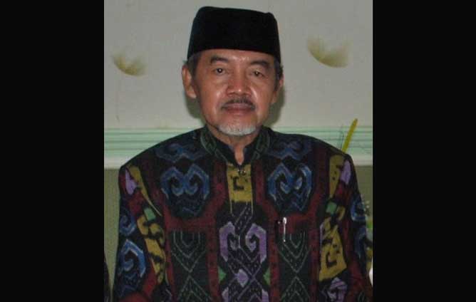 Dr. Sutrisno Rachmat