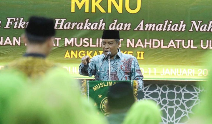 Ketua Umum PBNU, KH. Said Aqil Siradj memberikan materi dalam MKNU II Pimpinan Pusat Muslimat NU di Asrama Haji Embarkasi Surabaya (AHES). foto: DIDI ROSADI/BANGSAONLINE