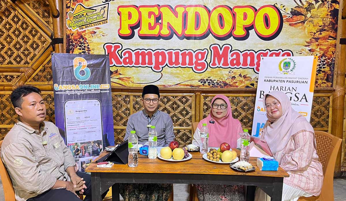Anggota Komisi II DPRD Kabupaten Pasuruan saat podcast bersama BANGSAONLINE dalam program Jawara atau akronim dari Jagongan Wakil Rakyat.
