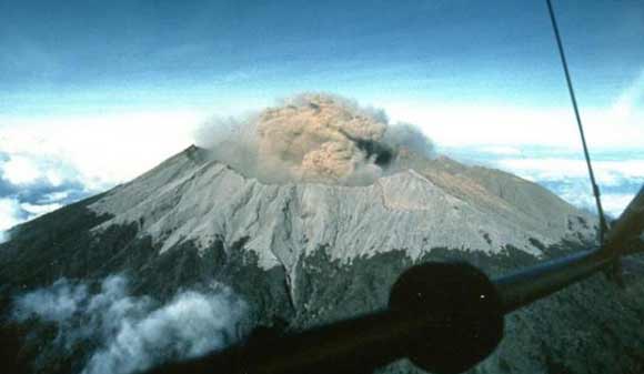Gunung Raung