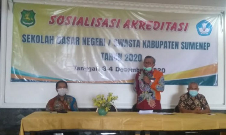Dinas Pendidikan Kabupaten Sumenep menggelar acara sosialisasi akreditasi jenjang SD, Kamis (3/12/2020). (foto: ist)
