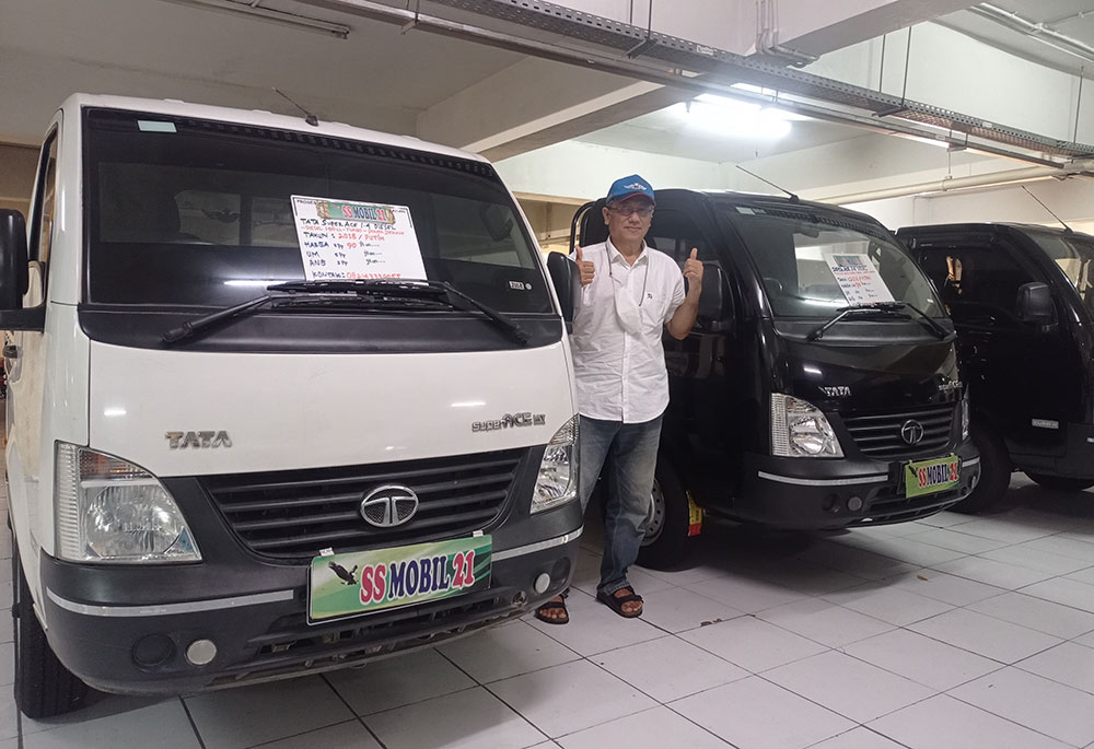 Owner SS Mobil 21, Sugeng Sumarso di Golden City Mall Surabaya.