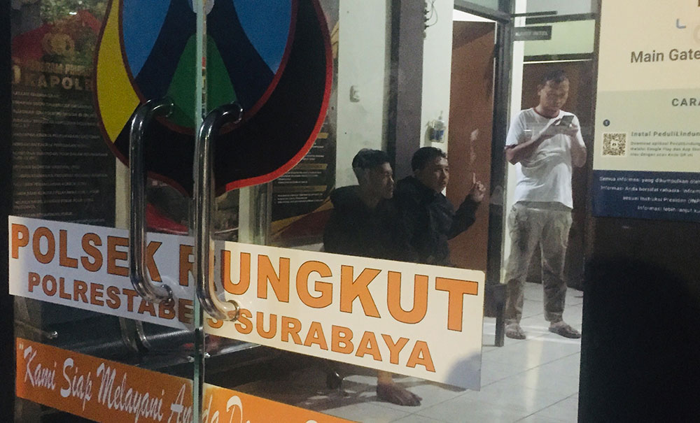 Dua Perguruan Silat Bentrok Di Surabaya, Dua Korban Luka-Luka ...