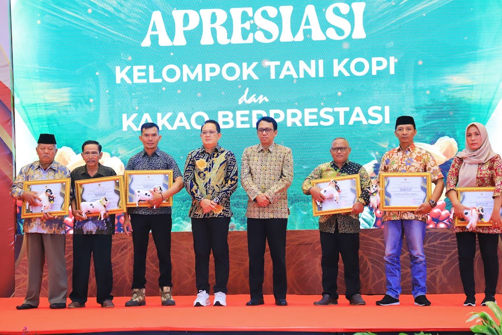 Luncurkan Program GEMA, Pj Gubernur Jatim Dorong Inovasi Pengembangan Tembakau, Kopi, dan Kakao