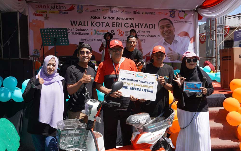 Dimeriahkan Puluhan Doorprize, Jalan Sehat HUT ke-10 BO dan Bazaar UMKM Diserbu Ribuan Warga