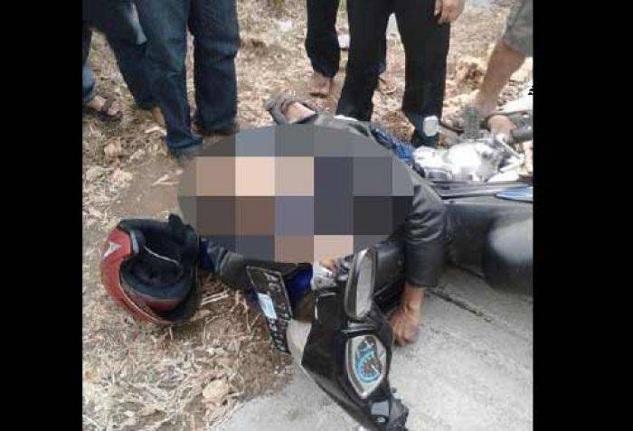 Mayat korban sebelum dievakuasi petugas. (foto: ferry/BANGSAONLINE)