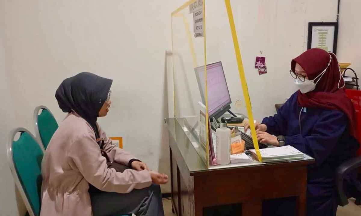 Pelayanan dari petugas BPJS Kesehatan.
