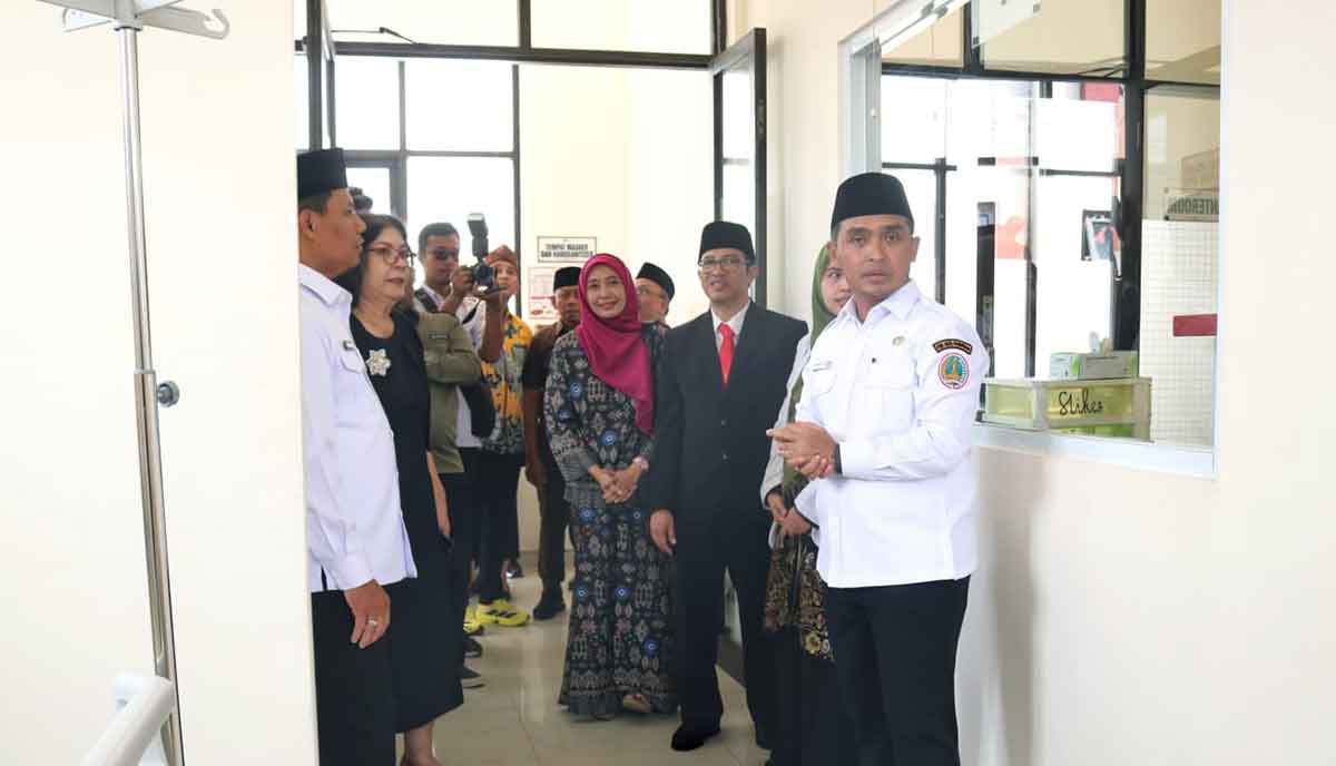 Wali Kota Pasuruan saat meninjau fasilitas di RSUD Dr. R. Soedarsono.