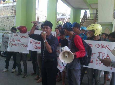 TETAP DEMO