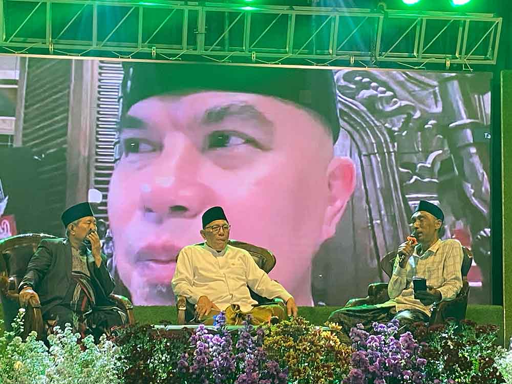 Suasana bincang santai di Ponpes Tebuireng.
