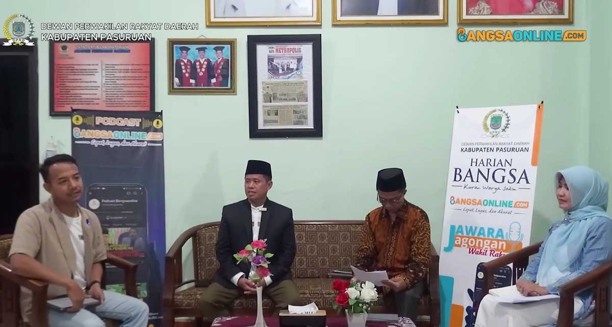 Anggota Komisi IV DPRD Kabupaten Pasuruan saat podcast bersama BANGSAONLINE dalam program Jawara atau akronim dari Jagongan Wakil Rakyat.
