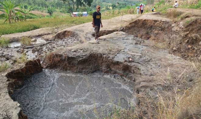 Lagi, Semburan Lumpur Panas Muncul di Gondang Bojonegoro