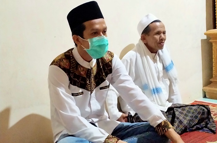 Cawabup Syah Natanegara saat berada di Desa Bogoran, Kec. Kampak. foto: HERMAN/ BANGSAONLINE