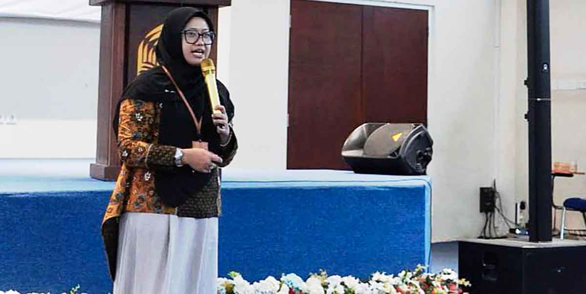Kepala BPJS Kesehatan Cabang Madiun, Wahyu Dyah Puspitasari, saat memberi paparan.