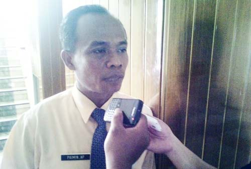 Kepala KPT, Paimin saat dikonfirmasi. Foto: imron/BANGSAONLINE.com