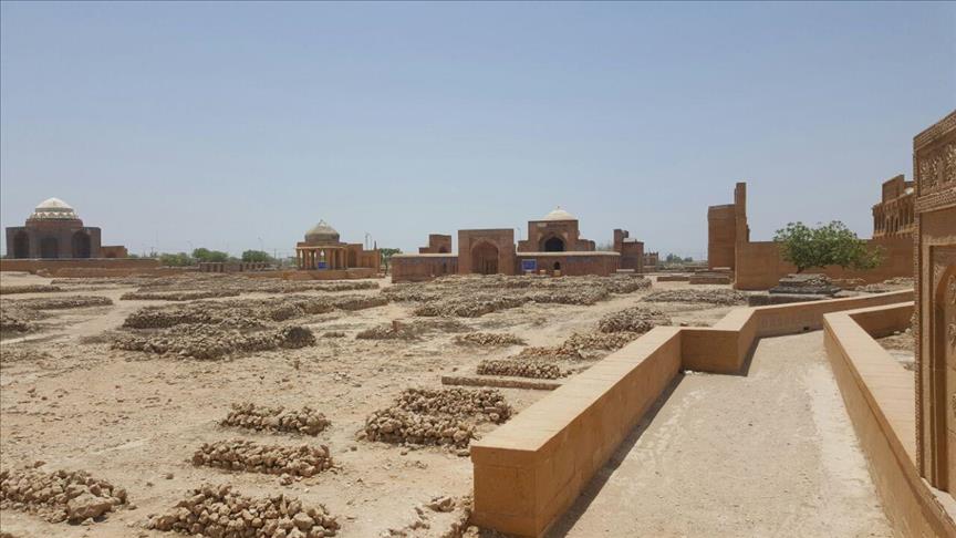 Makli, Kota Makam terbesar. foto: www.aa.com.tr