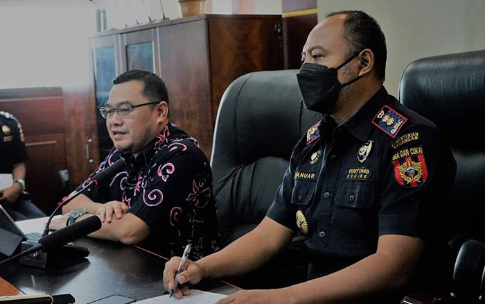 Suasana dialog kerja keberlanjutan pembangunan KIHT di Jawa Timur.