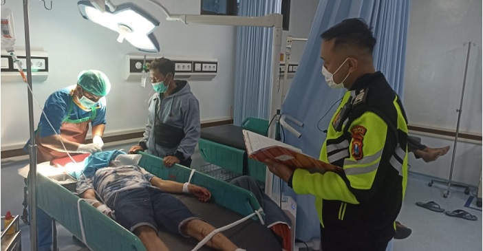 Korban mendapat perawatan intensif di  RSUD Sidoarjo.