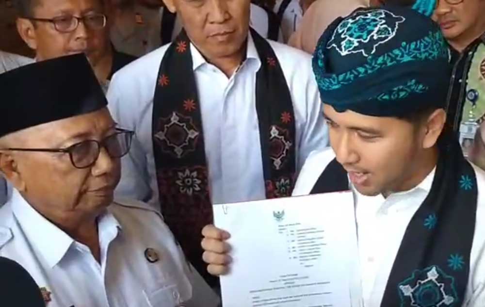 Wakil Gubernur Jatim Emil Dardak saat kunjungan ke Kabupaten Blitar.
