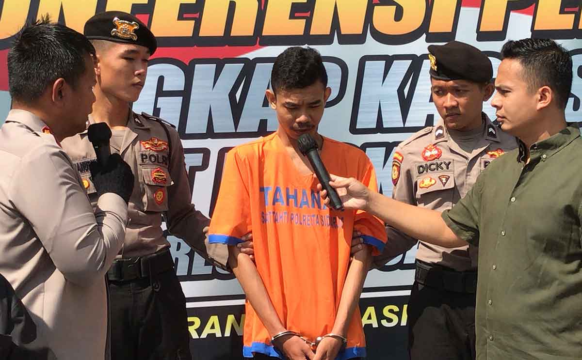 Penyebar konten provokatif antarperguruan silat ketika diinterogasi polisi.
