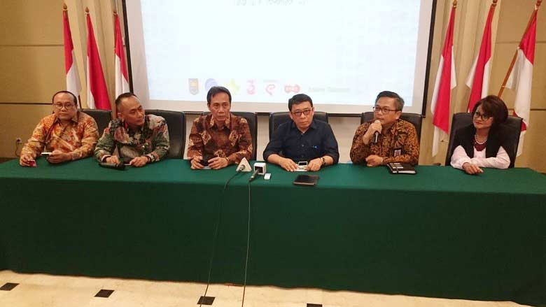 PAPARAN KTP: Konferensi Pers Kemendagri dan Kominfo soal rencana pemberlakuan KTP untuk anak-anak mulai tahun 2016, kemarin. foto detik.com