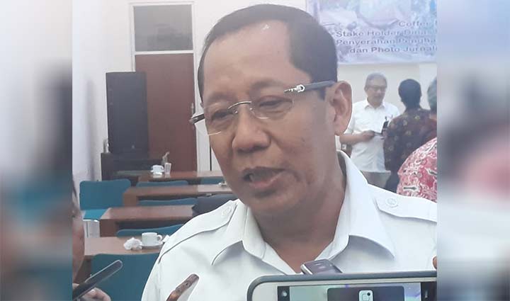 Setiadjit, S.H., M.M.,  Kepala Dinas ESDM Provinsi Jatim. foto: DIDI ROSADI/ BANGSAONLINE 