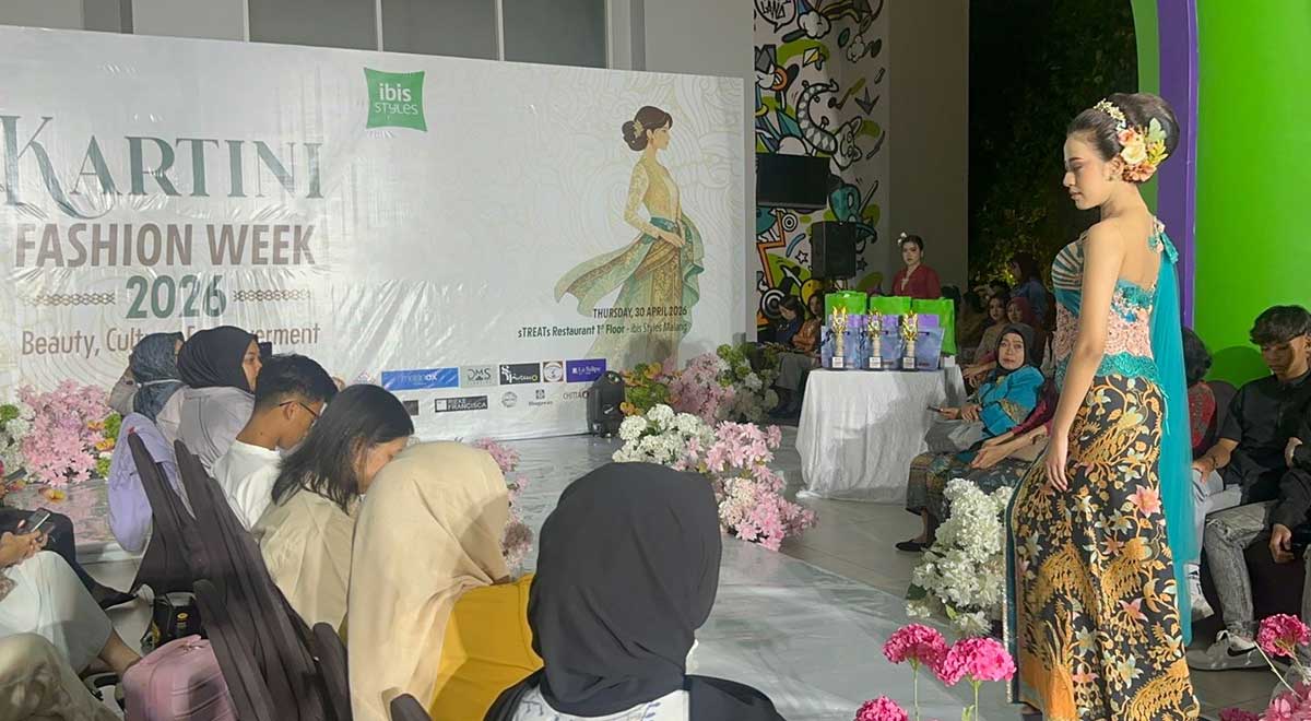 Kartini Fashion Week 2026 yang digelar Ibis Styles Malang.

