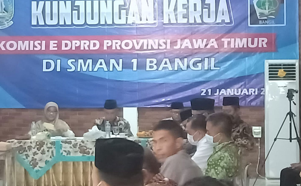 Sosialisasi pelaksanaan transformasi SMAN 1 Bangil menjadi SMAN 1 Taruna Madani.
