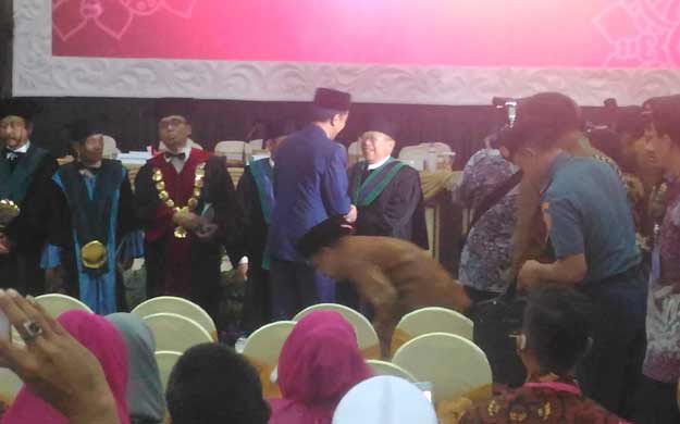 Prof. Dr. KH. Ma