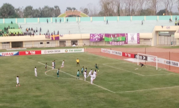 Bermain 10 Orang, Persik Kediri Takluk 1-2 di Kandang Persatu Tuban