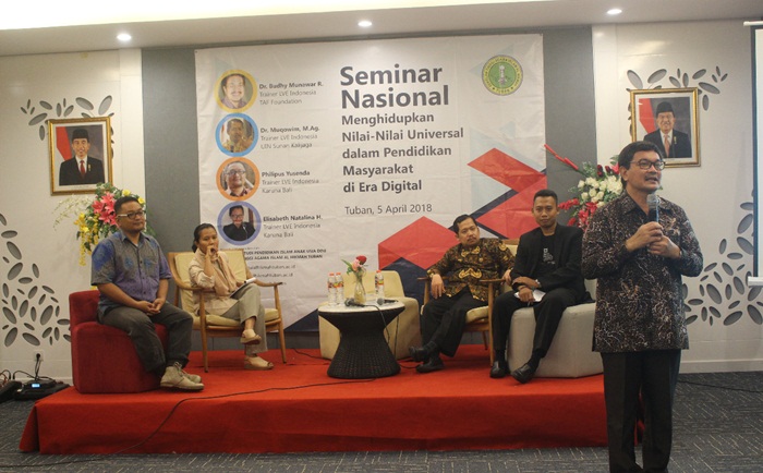 STAI Al Hikmah Tuban menggelar konferensi Nasional ke III Nasional.
