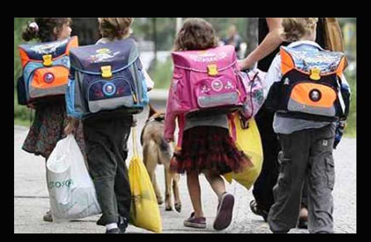 Beban berat yang dipikul anak-anak peserta full day school. (foto: kenalinfo)