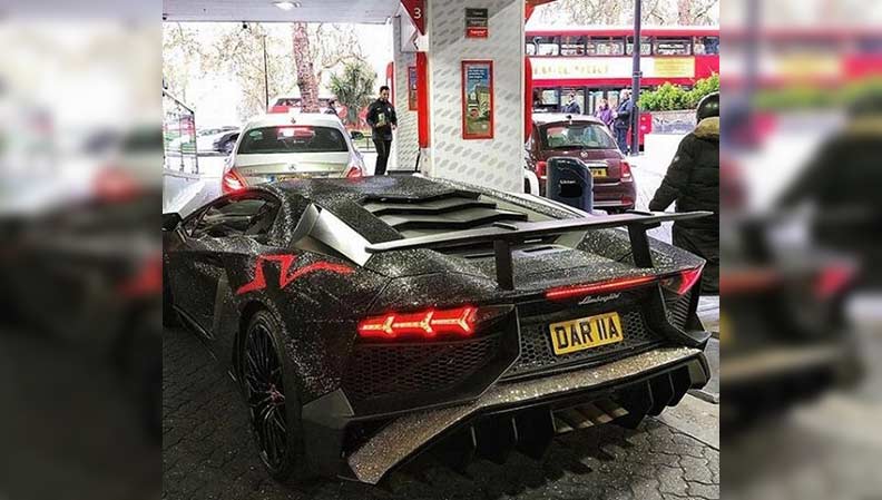 Lamborghini Ini Ditutupi Dua Juta Berlian Swarovski