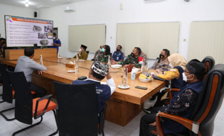 Rapat Satgas Covid-19 Banyuwangi, Kamis (24/6/2021) kemarin. (foto: ist)