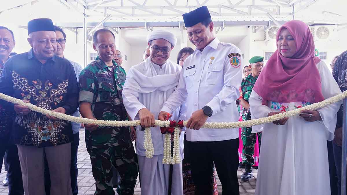 Wakil Wali Kota Pasuruan saat peresmian SPPG Bukir.
