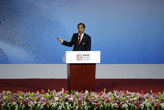 Presiden Jokowi saat pidato dalam KTT APEC di Beijing China. Foto: Agence France-Presse/Getty Images