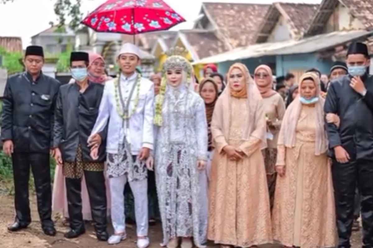 Kisah Pilu, Wanita ini Pergoki Suaminya Selingkuh dengan Ibu Kandungnya Sendiri