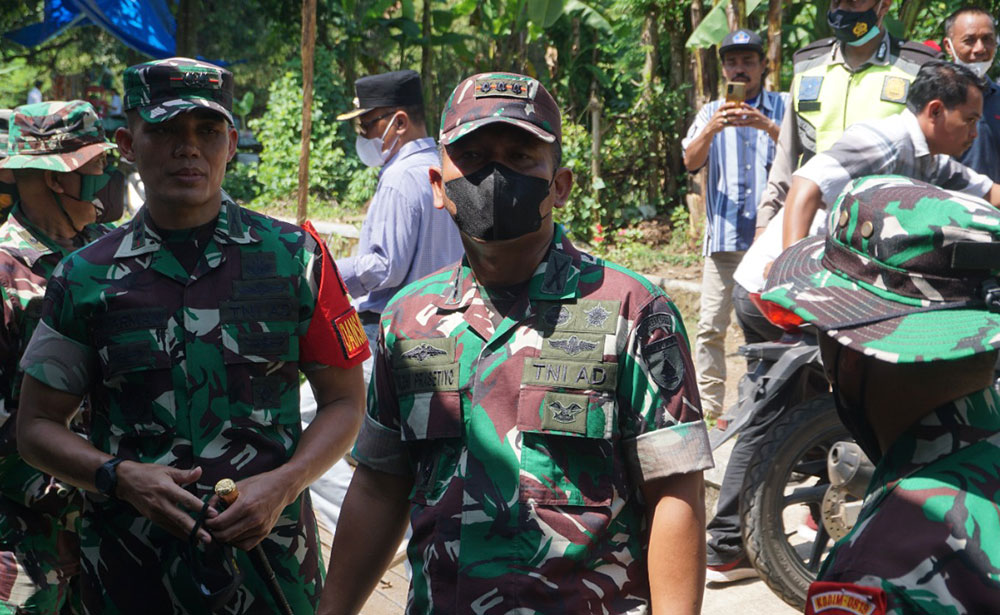Kunjungi Lokasi TMMD ke-113 di Desa Sebalong, Danrem 083/BDJ Cek Progres Sasaran Fisik