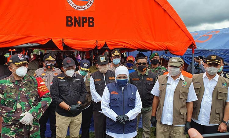 Gubernur Jatim Kunjungi Ponpes Darussalam Blokagung, Pastikan Pelayanan Terbaik untuk Santri