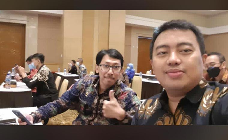 Ketua Pengadilan Negeri Bangkalan Dr. Maskur Hidayat saat mengikuti pembinaan oleh Ketua Pengadilan Tinggi Surabaya terkait Penguatan Motivasi, Supervisi, dan Pemahaman Dalam Melakukan Pembangunan Zona Integritas untuk Mendapatkan Predikat WBK dan WBBM di Malang, Jumat (5/3).