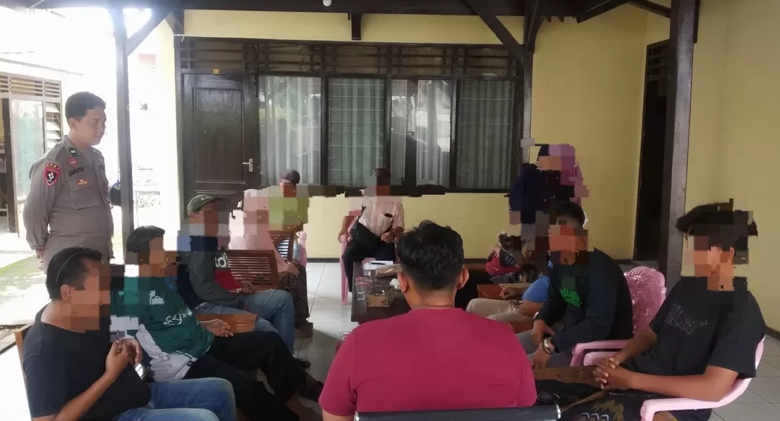 Mediasi yang digelar Polsek Brondong