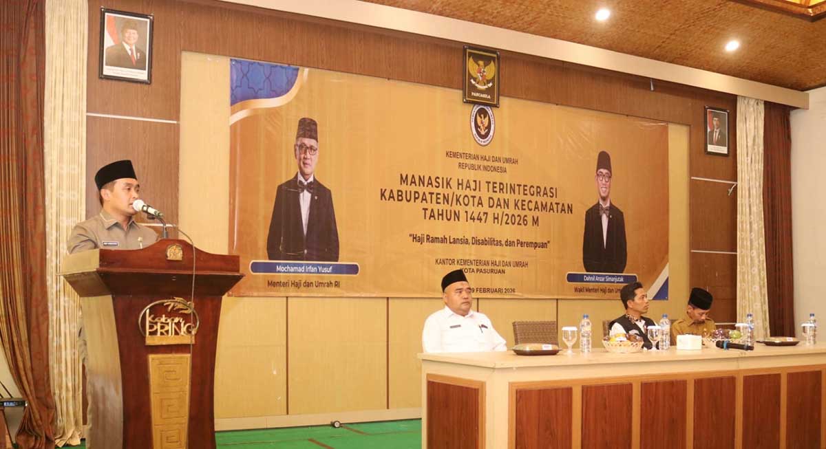 Wali Kota Pasuruan saat memberi sambutan dalam Bimbingan Manasik Haji 2026.