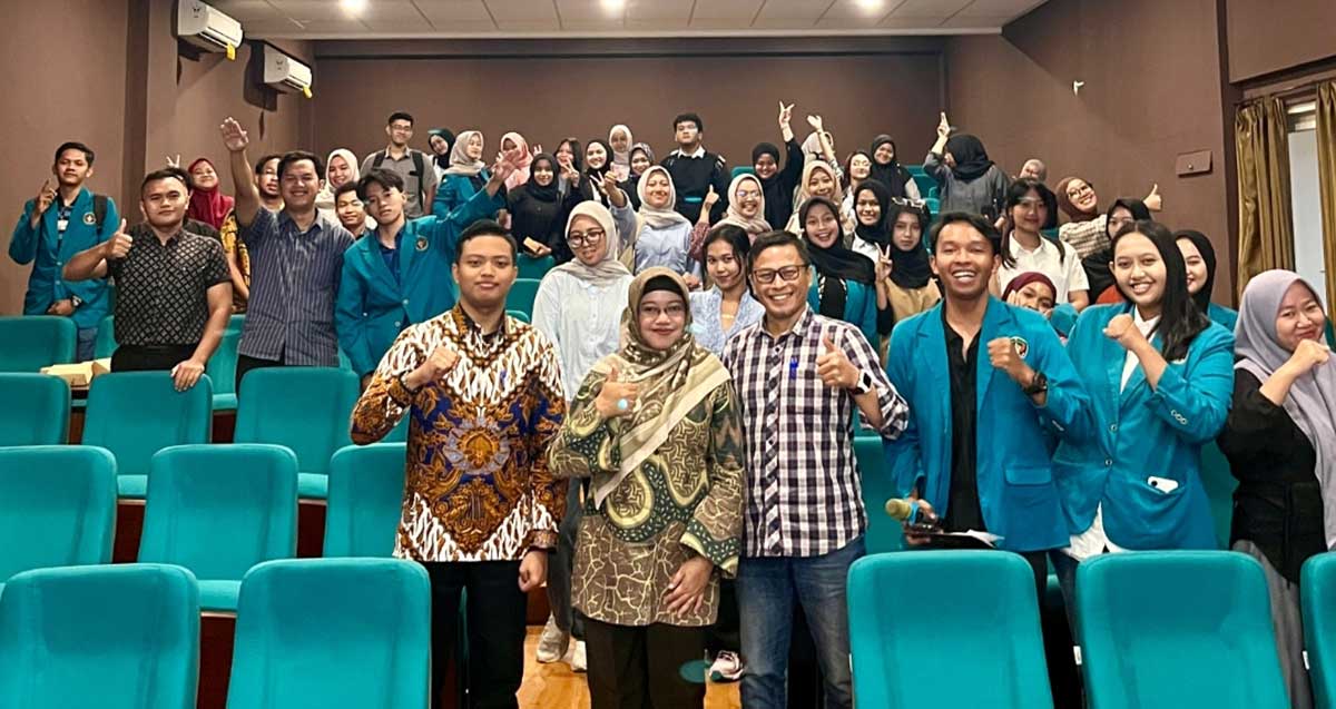 Para narasumber dan peserta sosialisasi konsentrasi peminatan dan sosialisasi KKN internasional. Foto: Ist